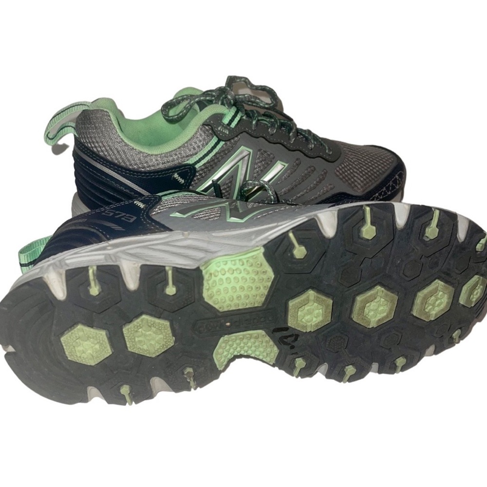 New Balance All Terrain Running Shoes Sneakers Green Gray Size 7.5 - Picture 5 of 5